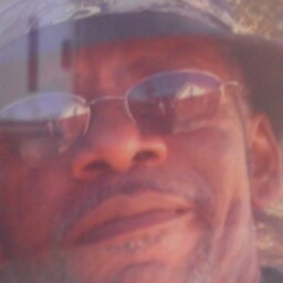 Samuel Henry Photo 17