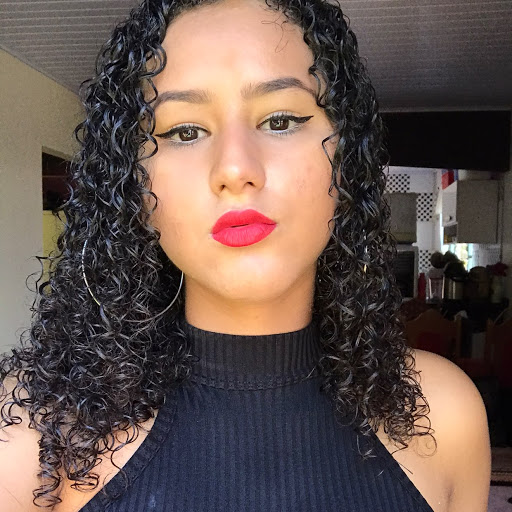 Amanda Furtado Photo 23