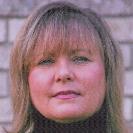 Marilyn Holland Photo 12