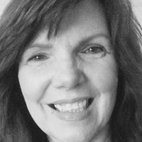 Deborah Vaughan Photo 31