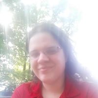 Leah Broussard Photo 17