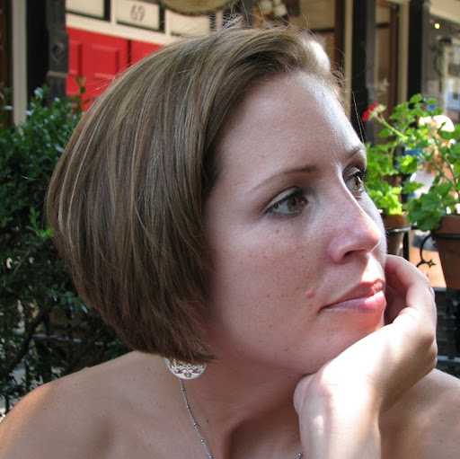 Jennifer Foy Photo 13