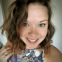Julia Strickland Photo 17