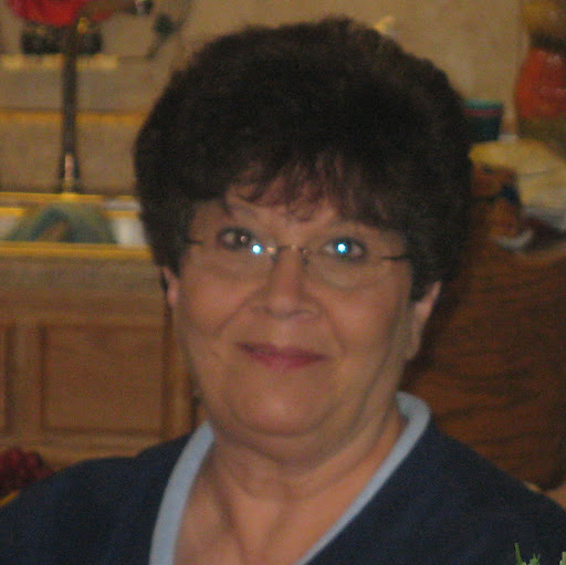 Maxine Sparks Photo 7