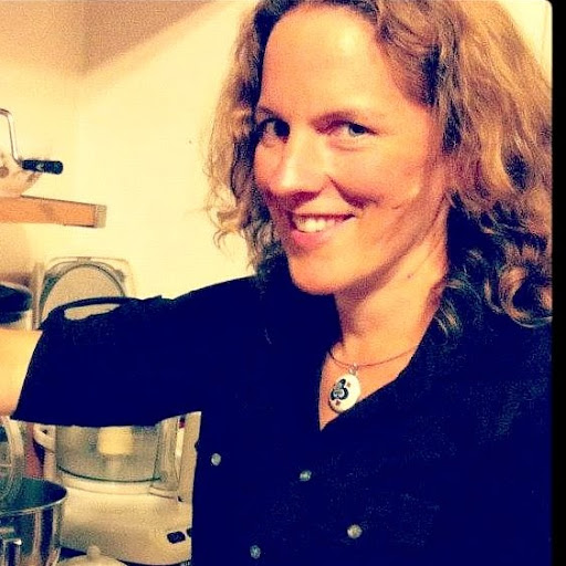 Mary Finn Photo 18