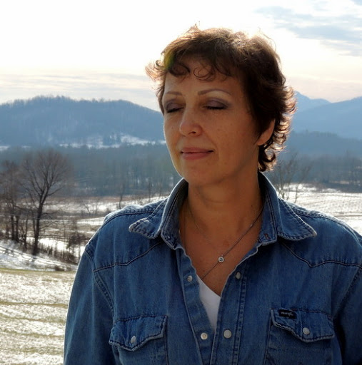 Sharon Tucker Photo 39