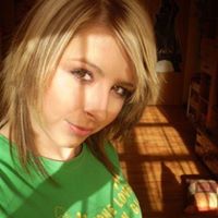 Hollie Spencer Photo 4