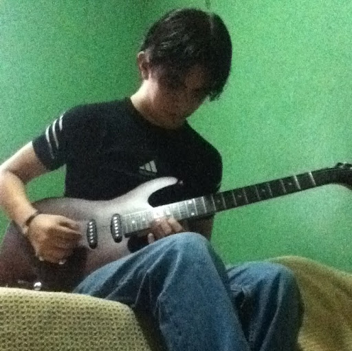 Roberto Cerda Photo 23