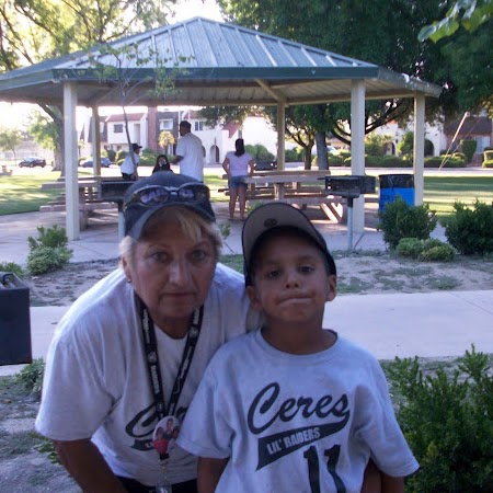 Loretta Martinez Photo 12