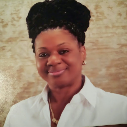 Annette Robinson Photo 16