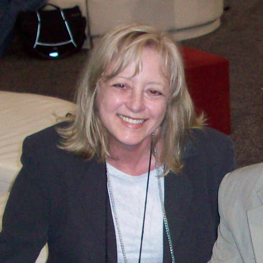 Susan Coppola Photo 17