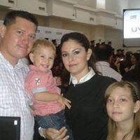Yadira Valencia Photo 22