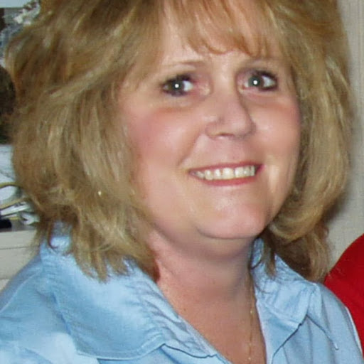 Barbara Saunders Photo 23