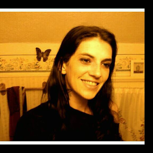 Lora Thompson Photo 27