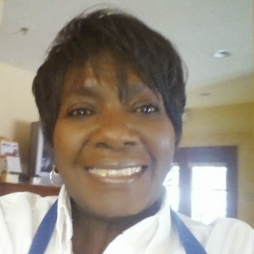 Ann Robinson Photo 36