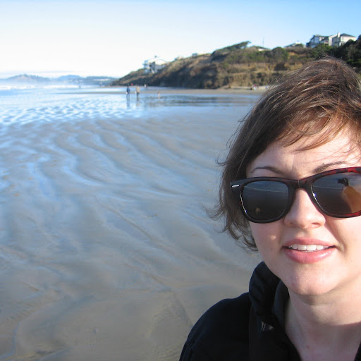Emily Messer Photo 32