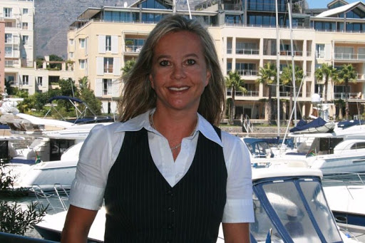 Karen Muller Photo 33