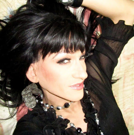 Paula Berry Photo 19