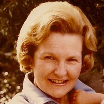 Geraldine Ross Photo 17