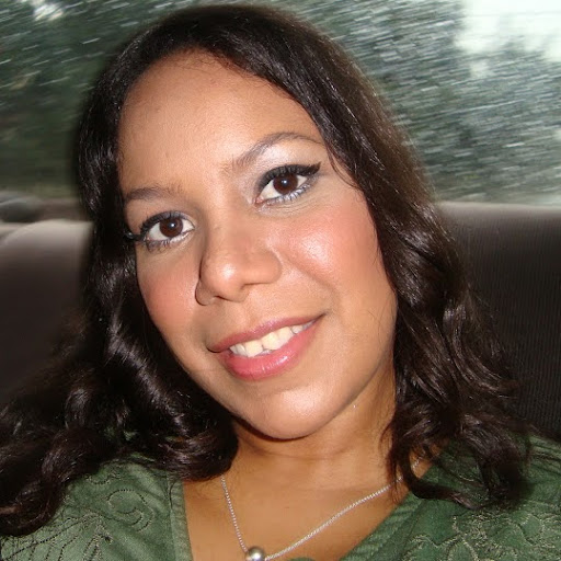 Yolanda Pedroza Photo 17