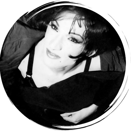 Paula Berry Photo 24