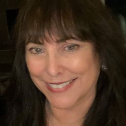 Diana Arebalo Photo 1