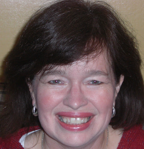 Holly Wallace Photo 38