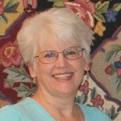 Mary Warren Photo 18