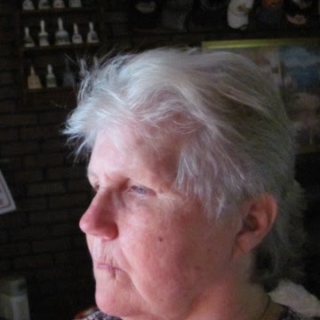 Edna Mitchell Photo 33