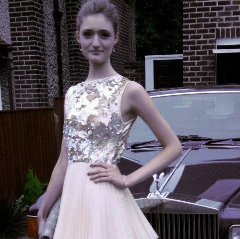 Katharine Rose Photo 16