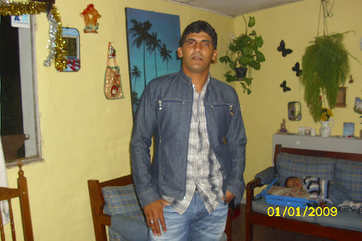 Richard Viera Photo 19