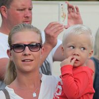 Kristin Pfotenhauer Photo 2