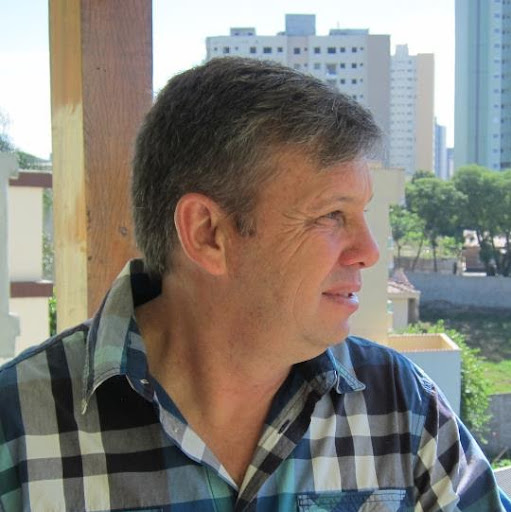 Eliezer Pinto Photo 7