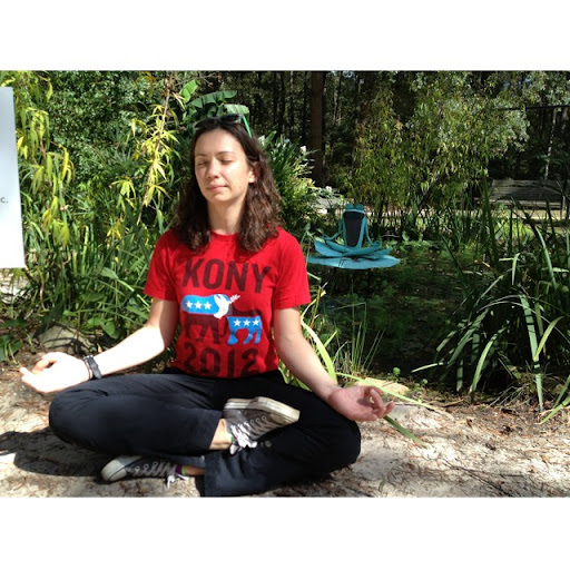 Candice Holmes Photo 20