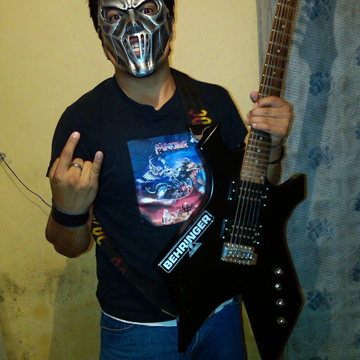 Christian Figueroa Photo 22