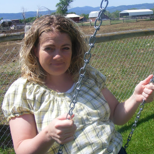 Melissa Webster Photo 13