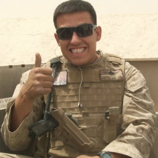 Chris Flores Photo 10