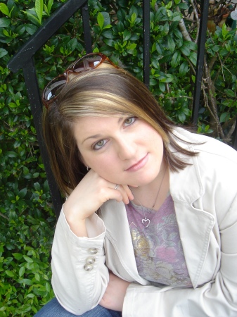 Angela Mayer Photo 10