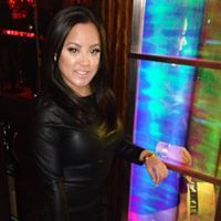 Jenifer Hodge Photo 5