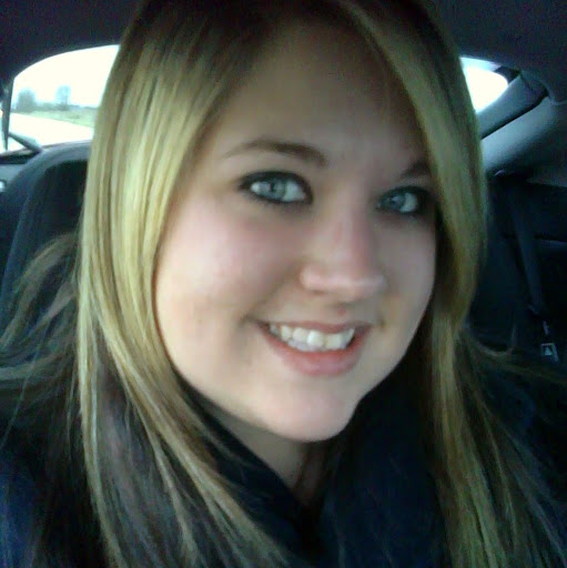 Holly Gibson Photo 42