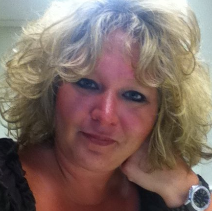 Erin Riddle Photo 16