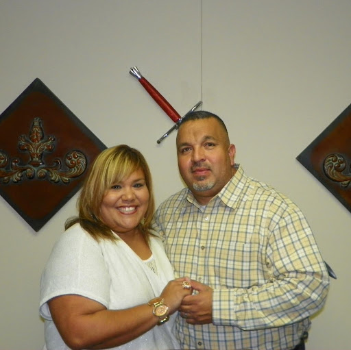 Jimmy Robles Photo 12
