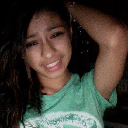 Rose Fuentes Photo 20
