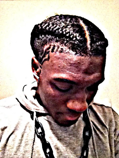 Deondrae Brown Photo 6