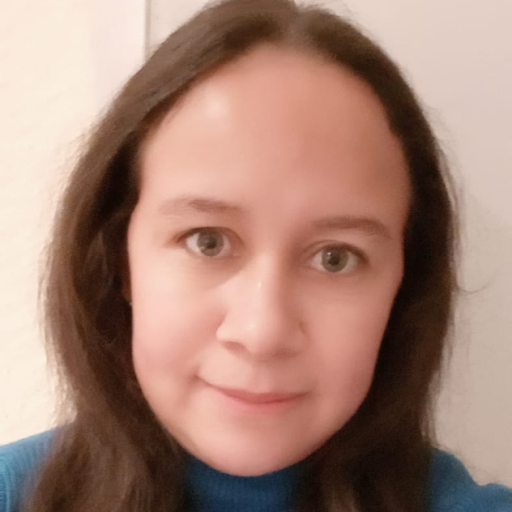 Maritza Cruz Photo 16