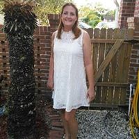 Lori Howard Photo 36