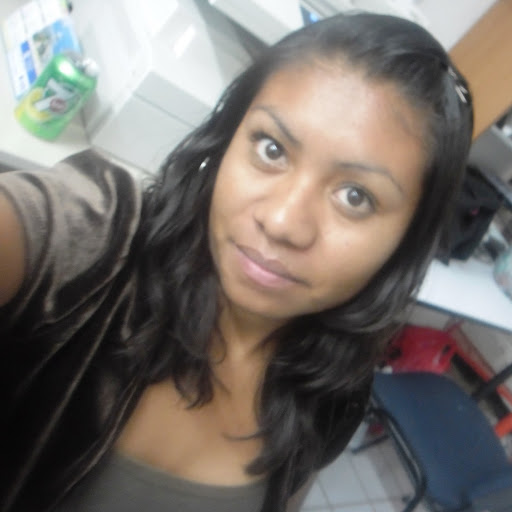 Lucy Angeles Photo 11
