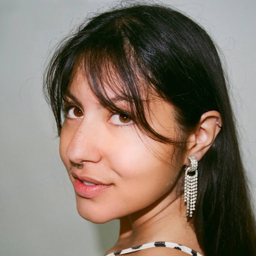 Miranda Villanueva Photo 23