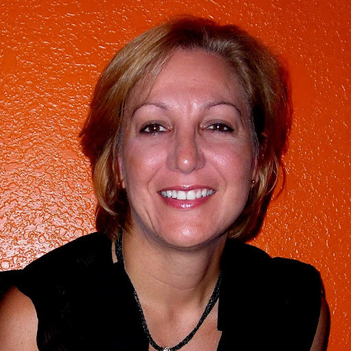 Marie Soler Photo 27
