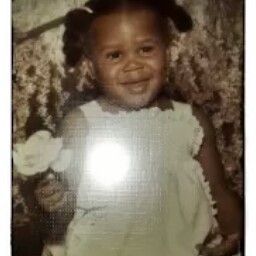 Candace Hayes Photo 11
